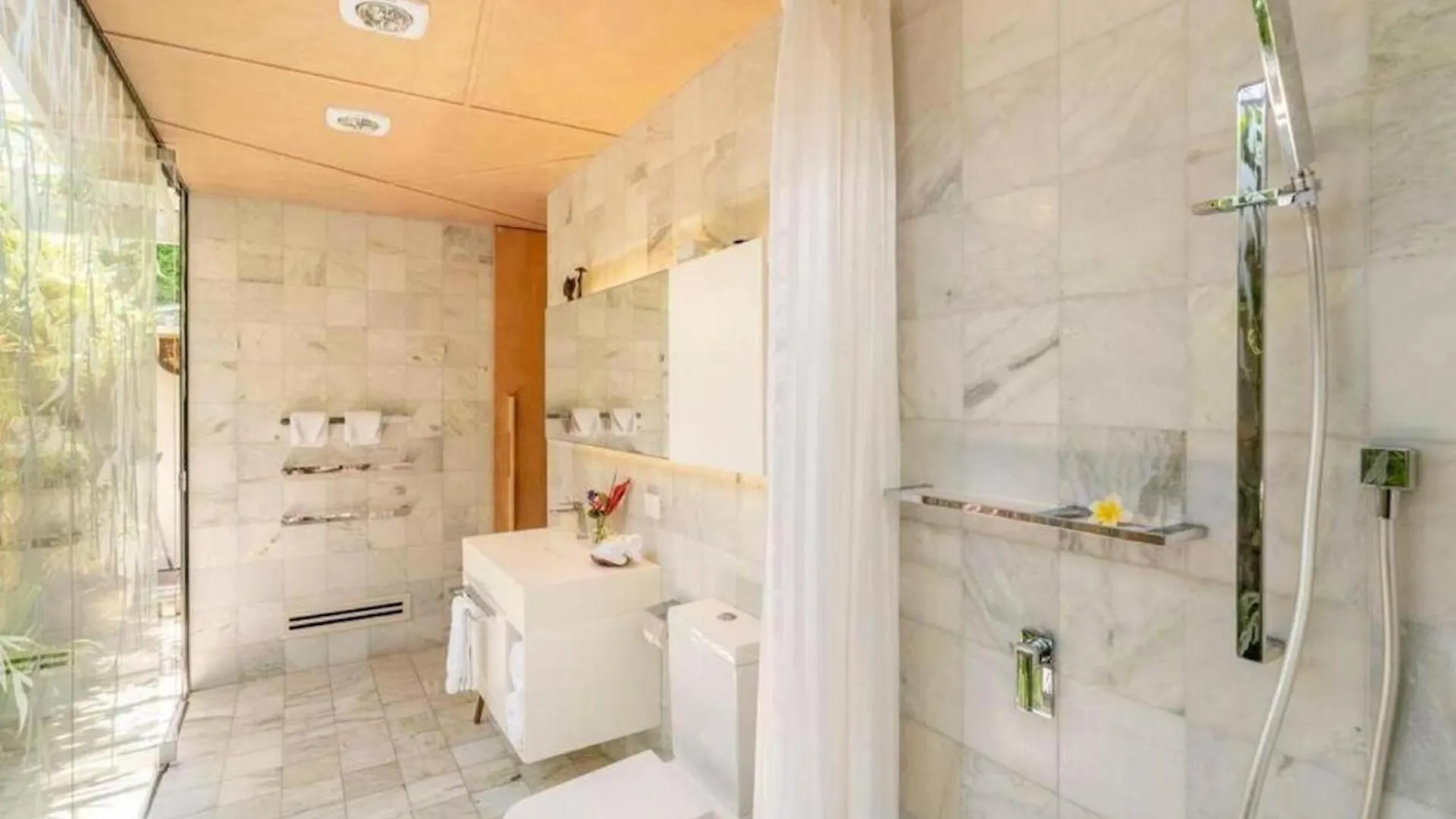 Buhwi Bira Byron Bay - Studio Apartment