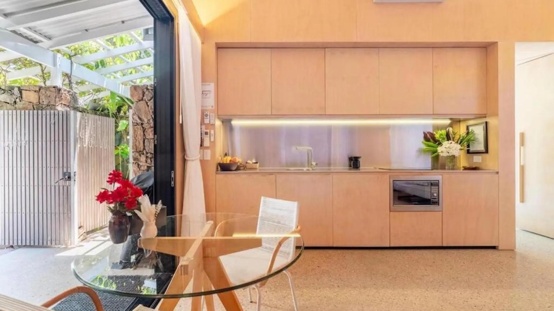 Buhwi Bira Byron Bay - Studio Apartment