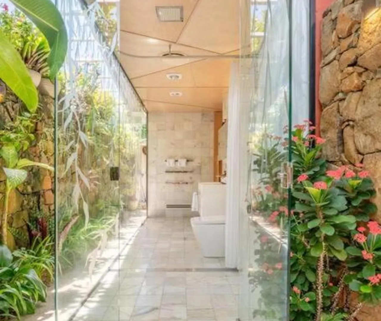 Buhwi Bira Byron Bay - Studio Apartment